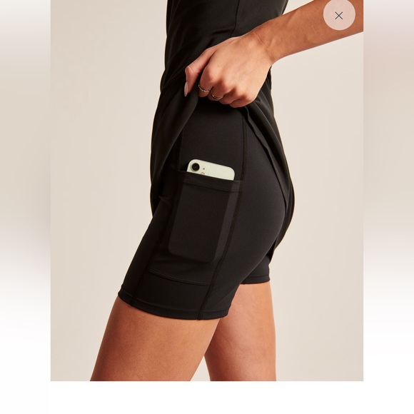 Abercrombie and fitch one shoulder traveler mini dress with shorts size small - Picture 5 of 9